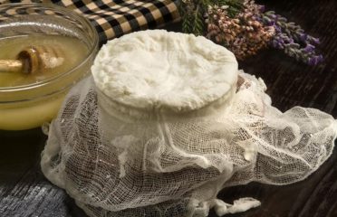 Can Florí, artesans del mató de Montserrat